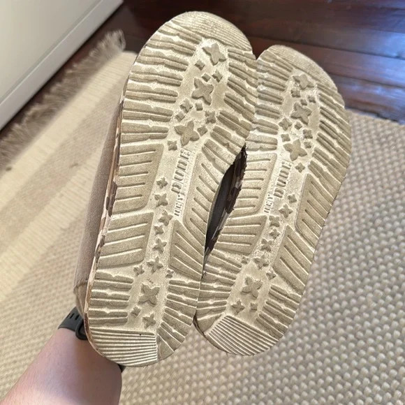 Hey Dude cream and camo shoes - Picture 3 of 4